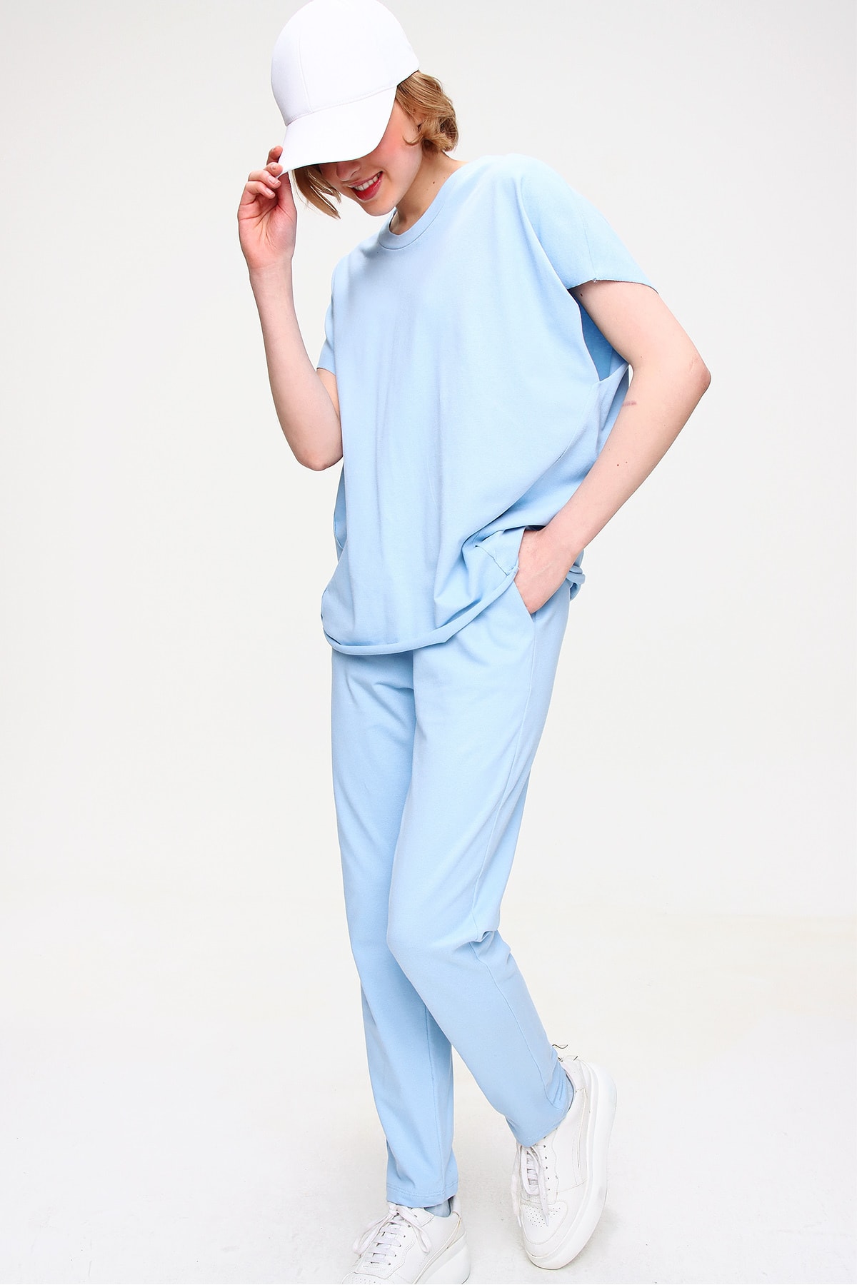 Women Aviator Blue Crew Neck Tracksuit