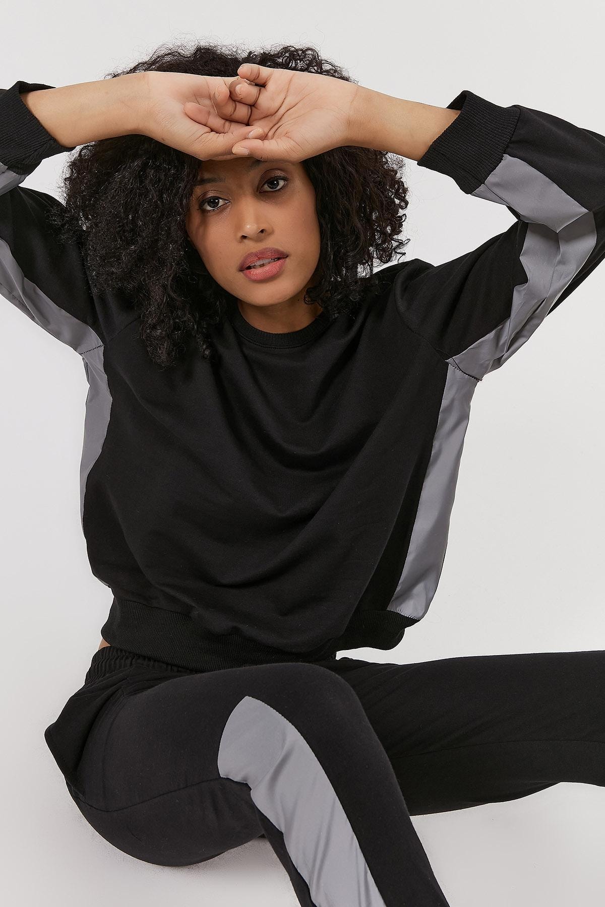 Women's Black Reflective Knitted Tracksuit